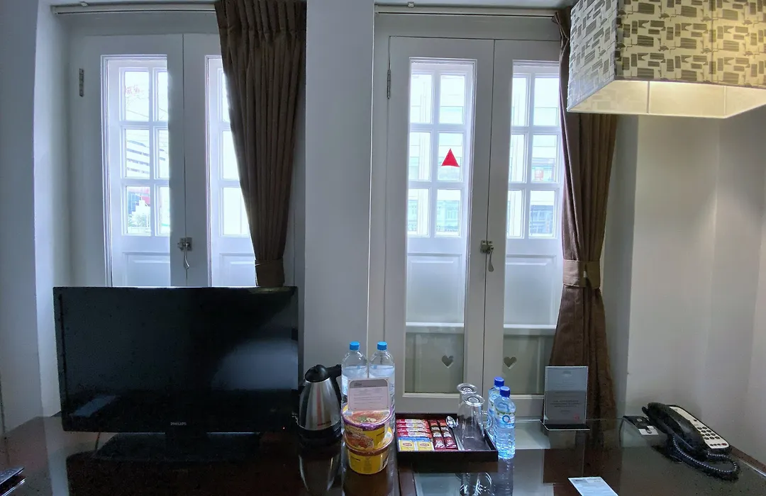 Bliss Hotel Singapore-1